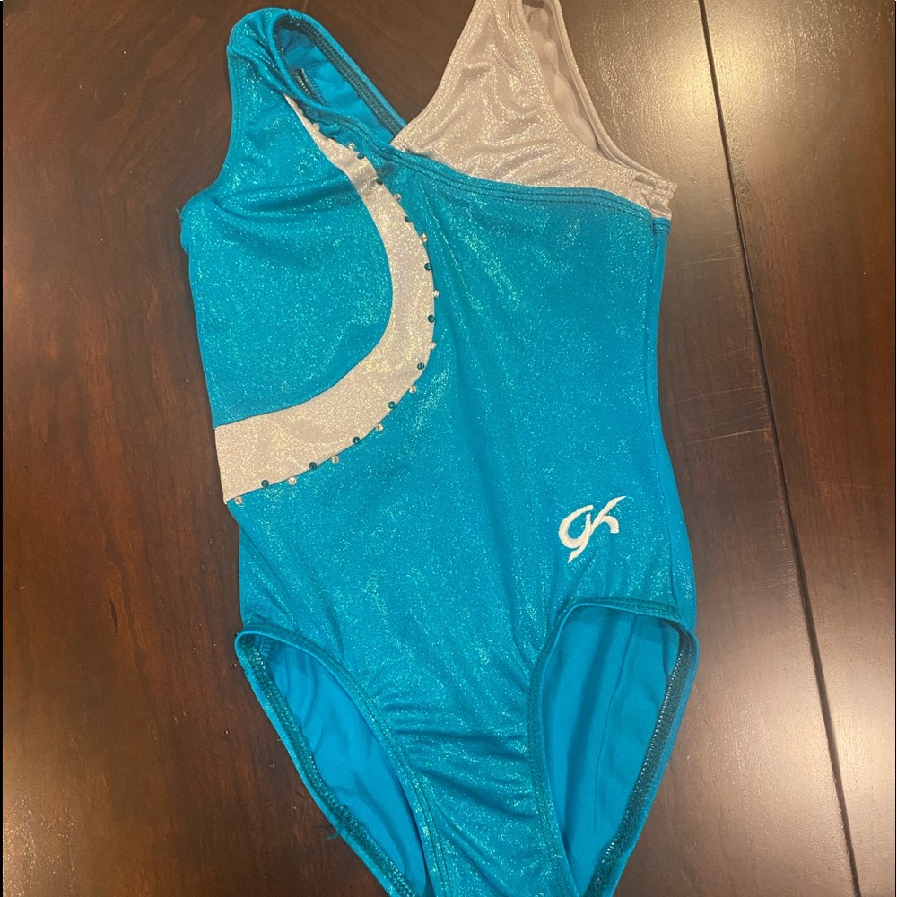 GK leotard